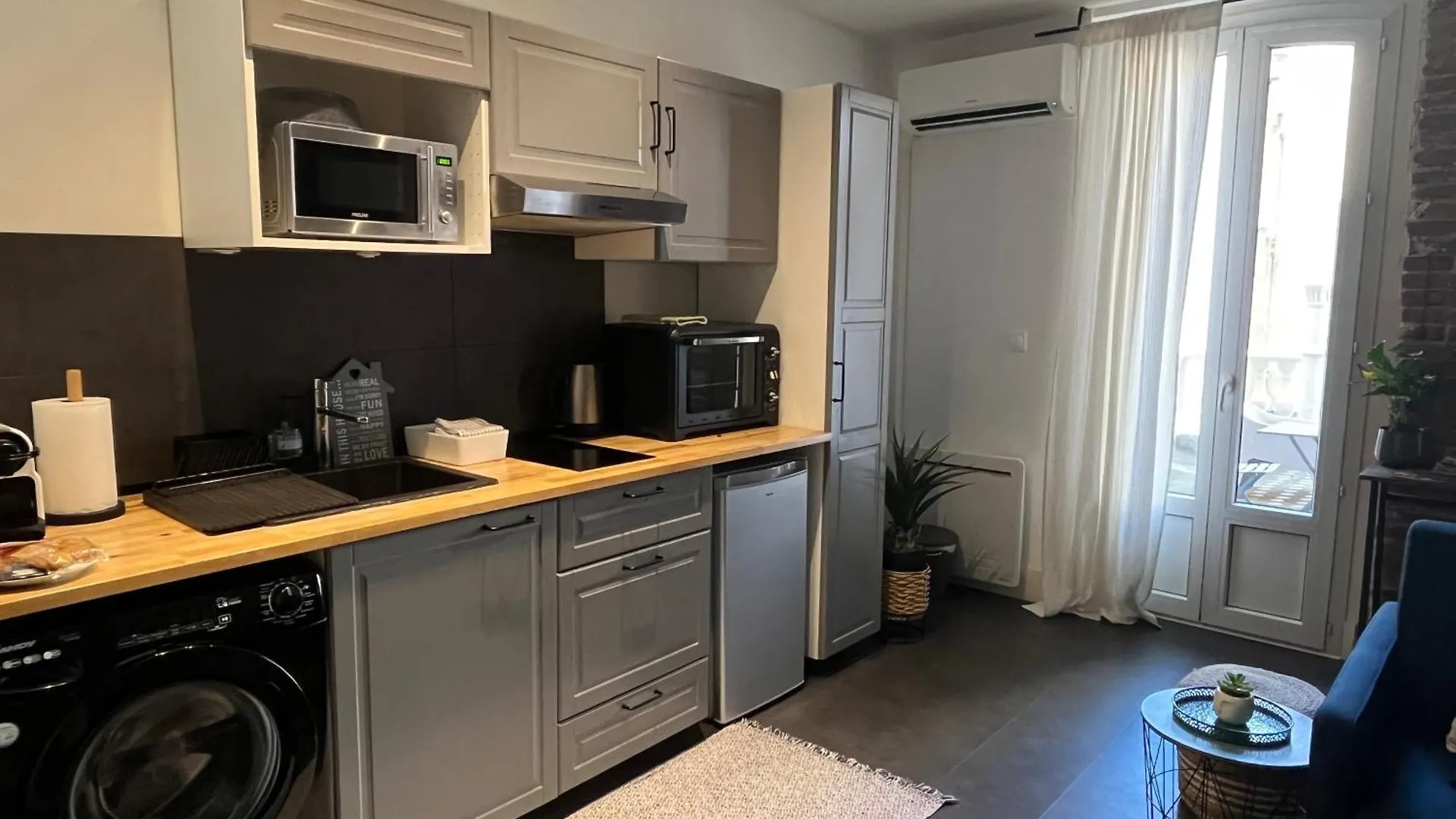 Lejlighed T2 ,Ac,Private, Terrace, Central Toulouse